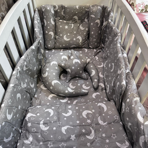 8 Pieces Cot Bedding Set - Grey - Stars & Moon