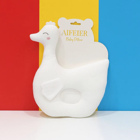 Aifeier - Quilted Pillow - White - Swan