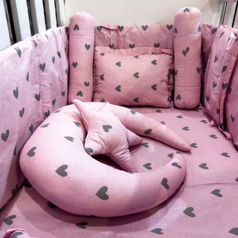 8 Pieces Cot Bedding Set - Pink - Small Hearts