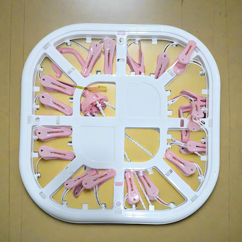 Clothes Laundry Hangers - Rounded - 18 Clips