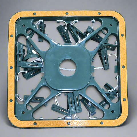 Clothes Laundry Hangers - Square - 18 Clips
