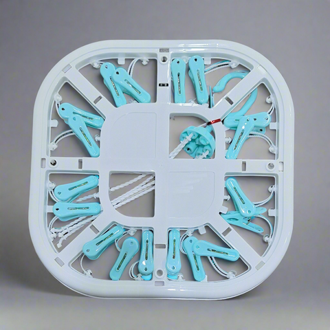 Clothes Laundry Hangers - Rounded - 18 Clips