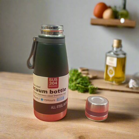 SUS - Stainless Steel Vacuum Bottle - 600 ML