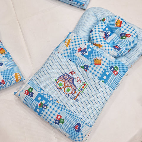 7 Pieces Bedding Set - Characters