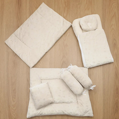 7 Pieces Velvet Bedding Set - Hearts