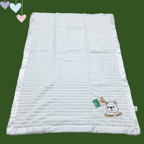 Raccoon Baby - Fur Blanket - White - Sweet Baby