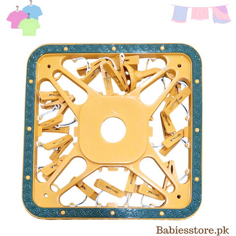 Clothes Laundry Hangers - Square - 18 Clips