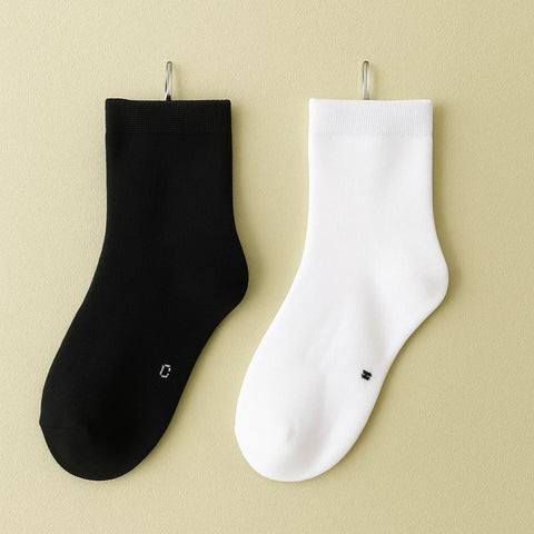 Pair of 2 Socks - 6-9 Years (L) - Black & White
