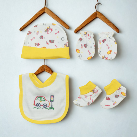 4 Pieces Cap Set
