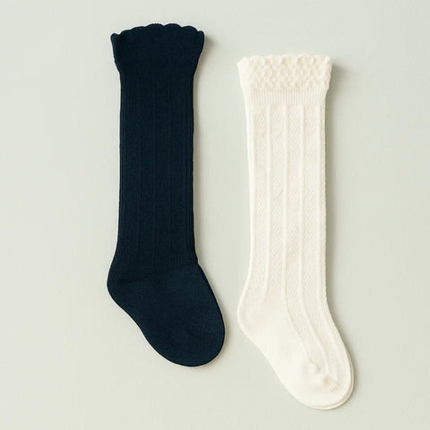 Chieea - Pair of 2 - Long Socks - Black & White