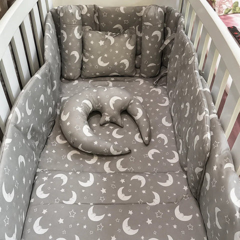 8 Pieces Cot Bedding Set - Grey - Stars & Moon