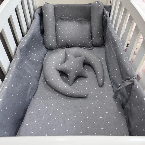8 Pieces Cot Bedding Set - Grey - Dots
