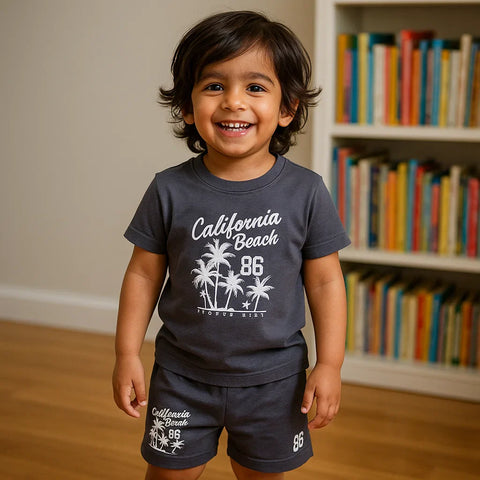 Lucido - T-Shirt & Shorts - Grey - Beach